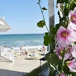 Nushev Hotel